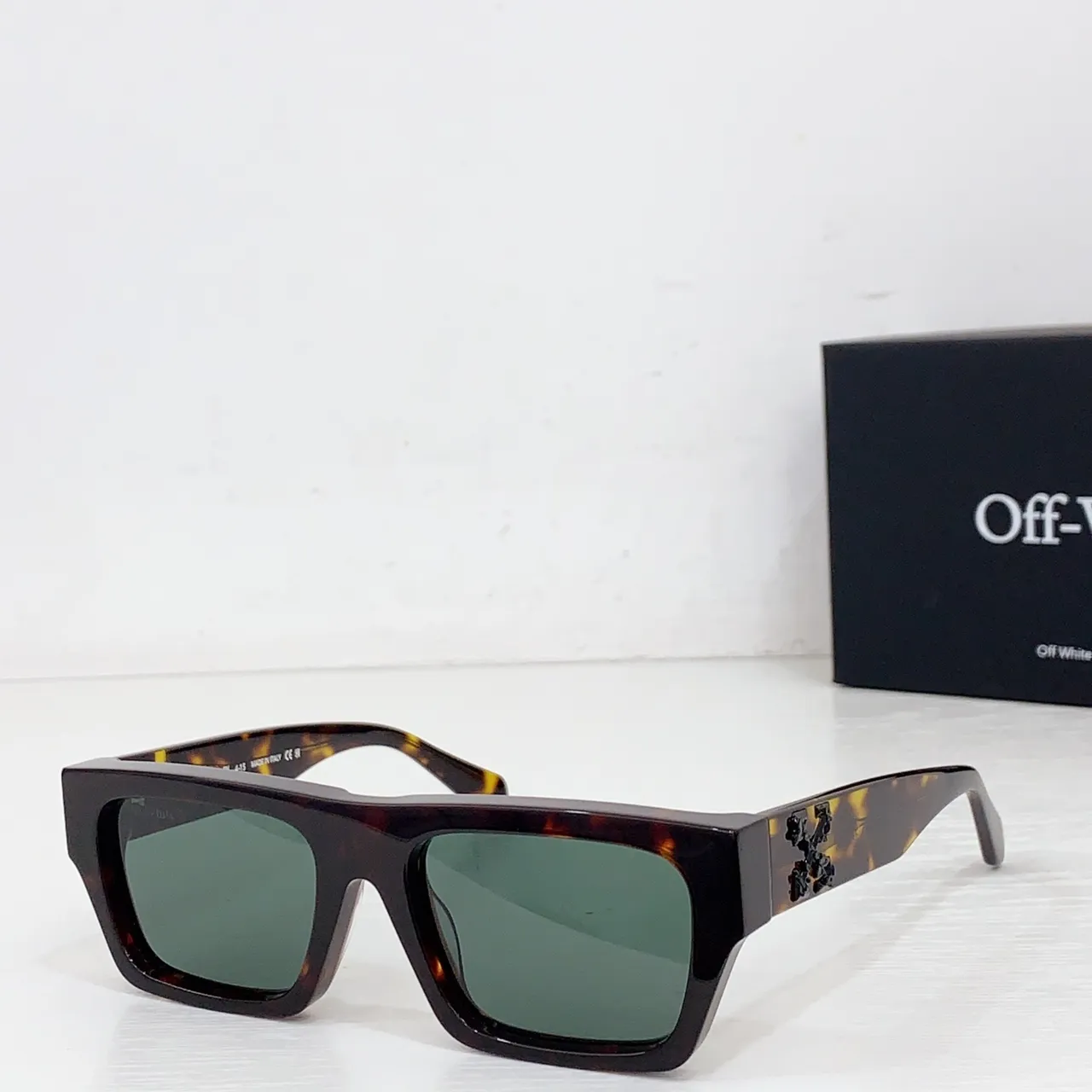 Off-White Arrow Rectangular Oversized Glossy Black Sunglasses 8