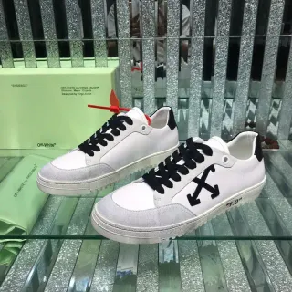 Off-White Black Low-Top Leather/suede Upper Lifestyle Sneakers