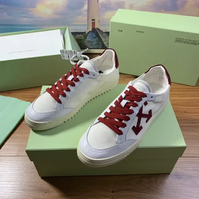 Off-White Diagonal Arrow Low Blanc et Bordeaux Chaussures Lifestyle 8