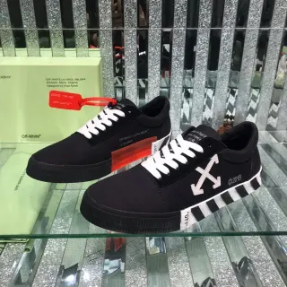 Off-White লো ভাল্কানাইজড কালো সাদা শিল্প নকশা জীবনযাত্রা স্নিকার্স