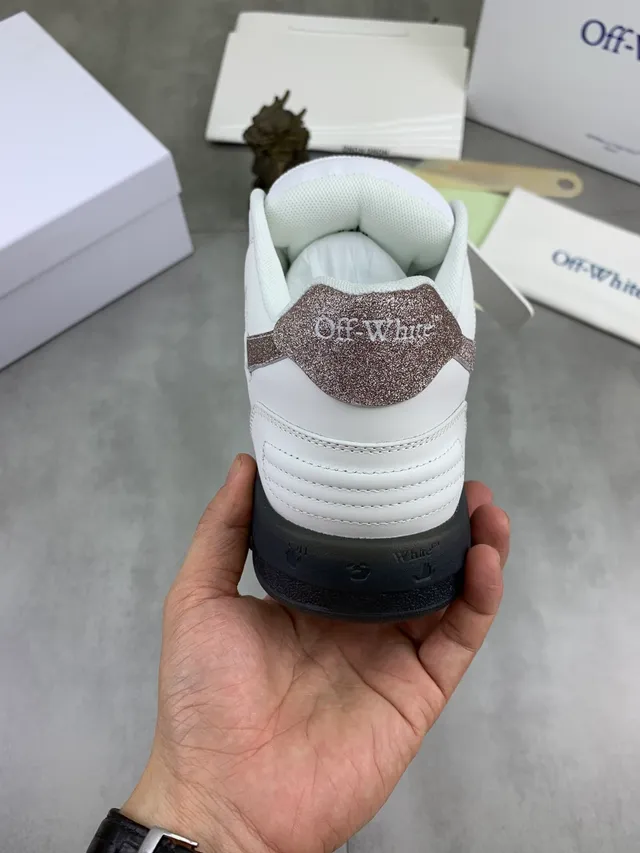 Off-White Tênis Lifestyle Rosa Toe Perfurado Low-Top 3