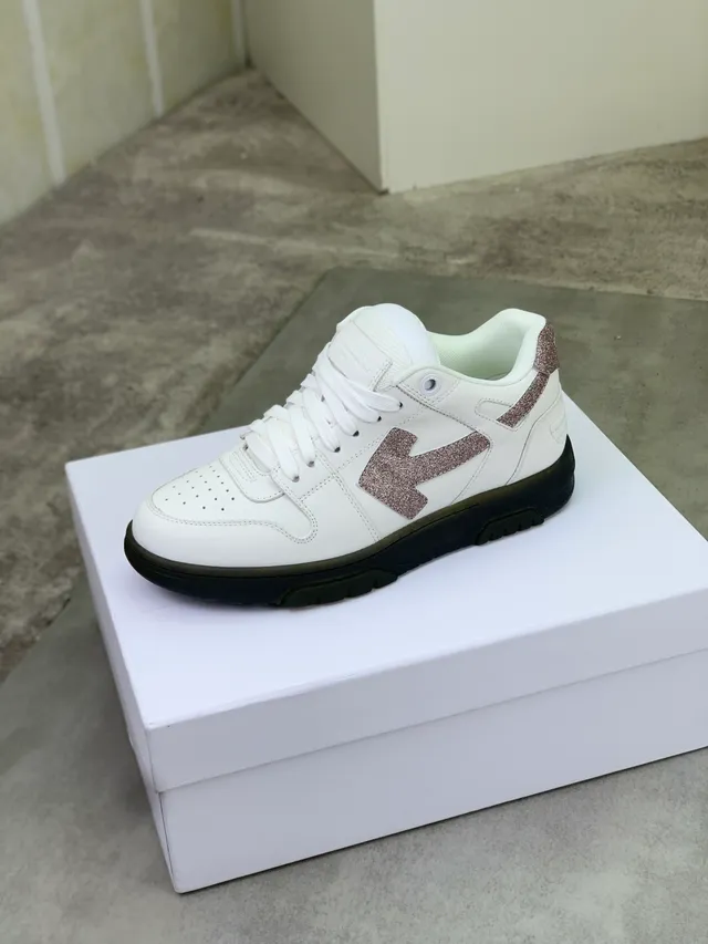 Off-White Tênis Lifestyle Rosa Toe Perfurado Low-Top 4