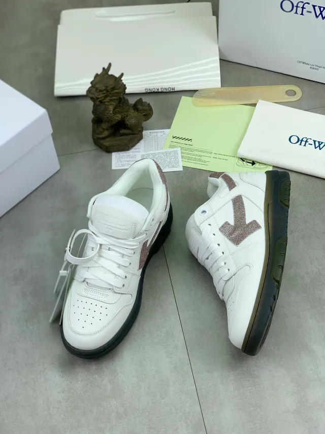 Off-White Tênis Lifestyle Rosa Toe Perfurado Low-Top 5