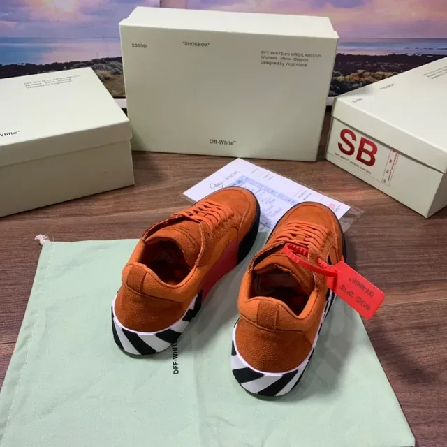 Off-White The Ten Sneakers Lifestyle Orange Noir Daim Supérieur Logo Flèche 6