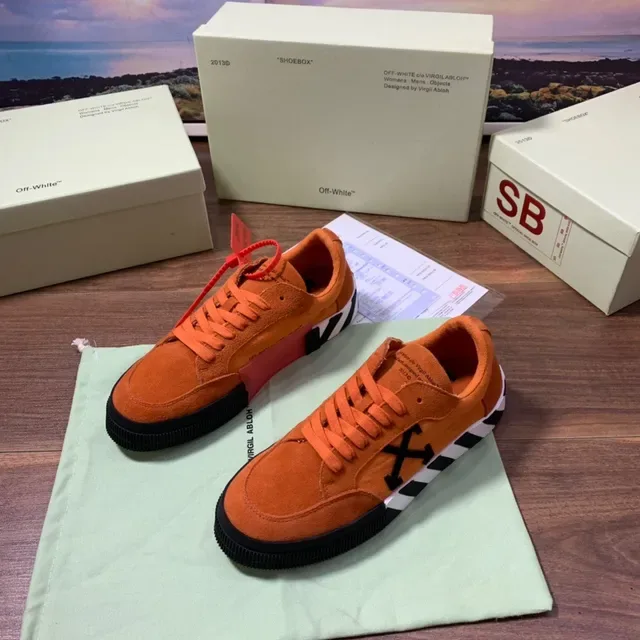 Off-White The Ten Sneakers Lifestyle Orange Noir Daim Supérieur Logo Flèche 8