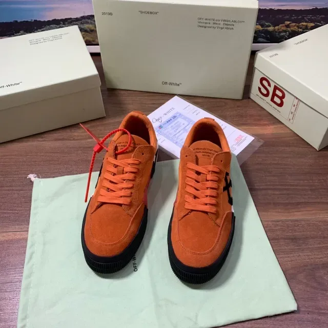 Off-White The Ten Sneakers Lifestyle Orange Noir Daim Supérieur Logo Flèche 9