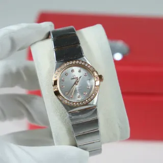 Omega Silver Gold Integrated Metal Bracelet Diamond-Set Bezel Quartz Watch