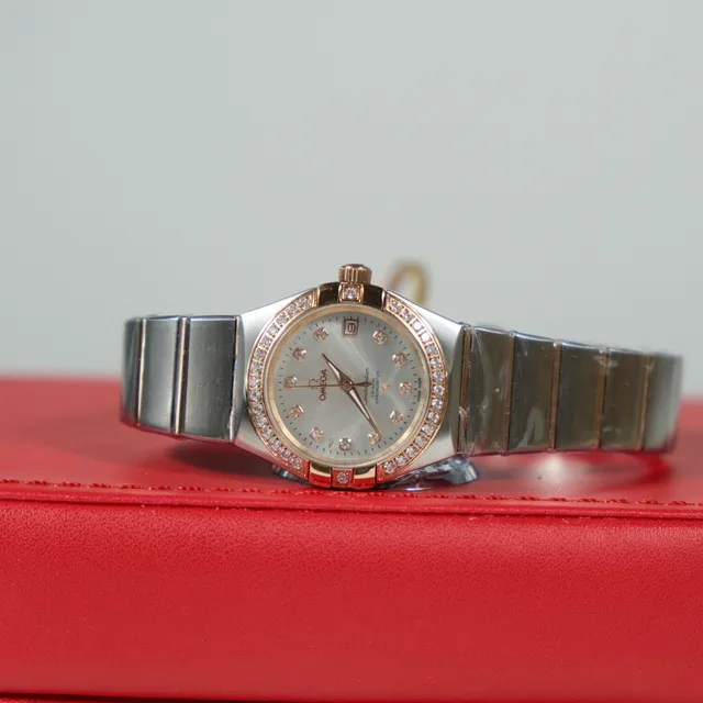 Omega Bracelet Métallique Intégré Argent Or Bisel Diamanté Montre Quartz 4