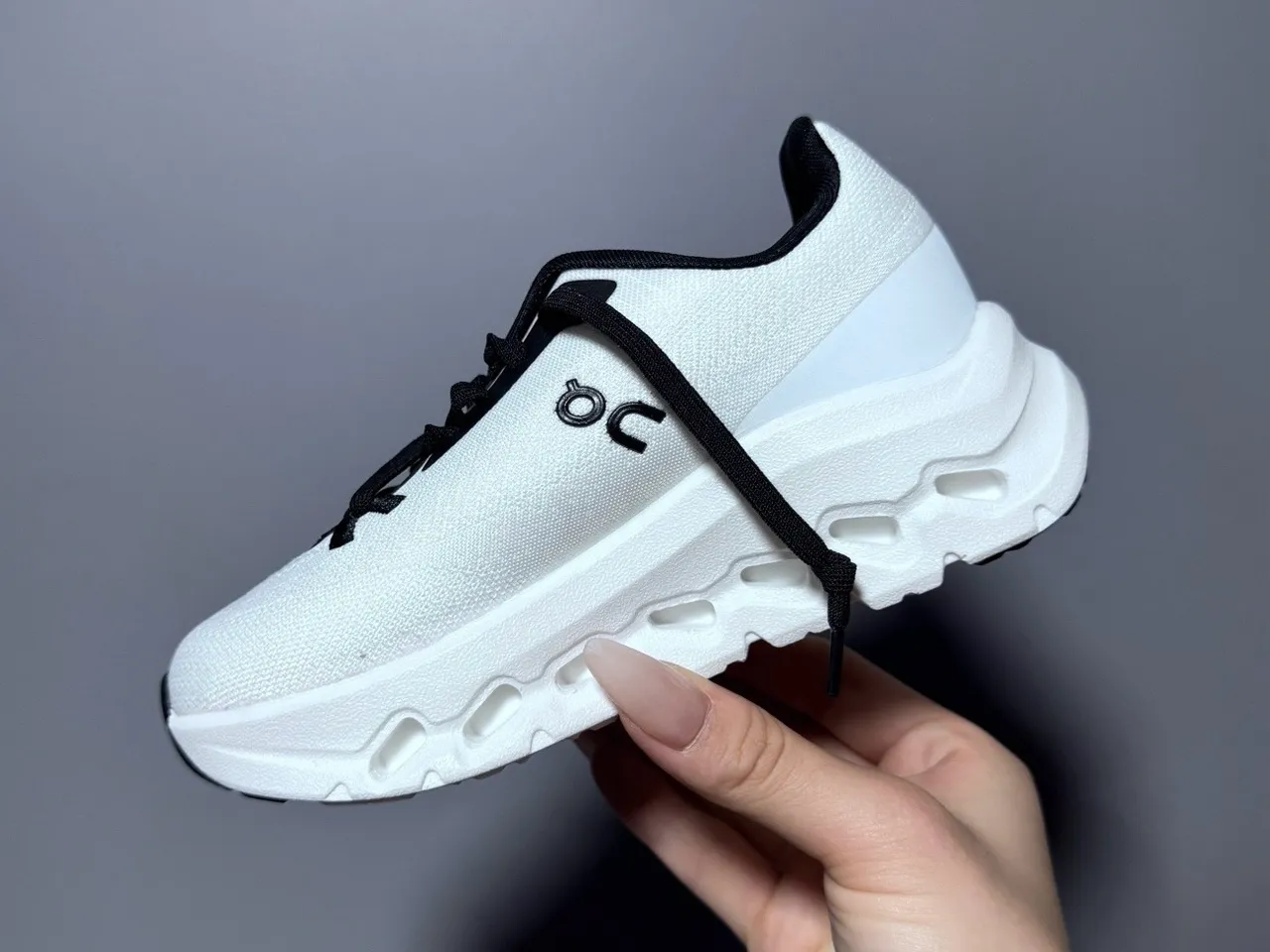On Cloud Gray Pink Knit Upper Sculpted Midsole Chunky Sneakers 18