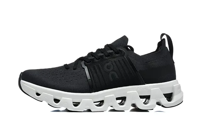 On Cloudmonster Preto e Branco Tênis para Corrida 5