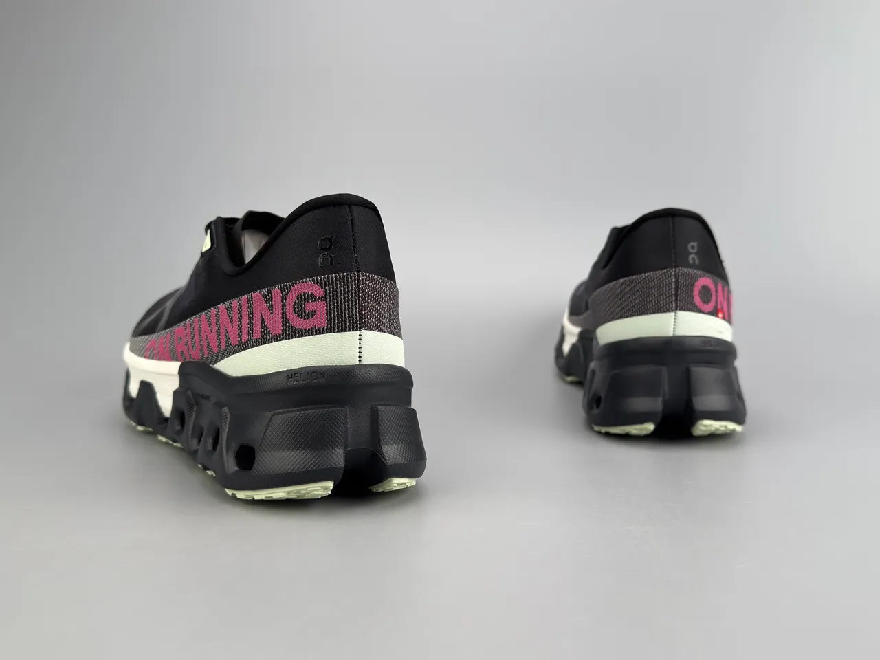 On Cloudmonster Black Pink White Tênis de corrida 4