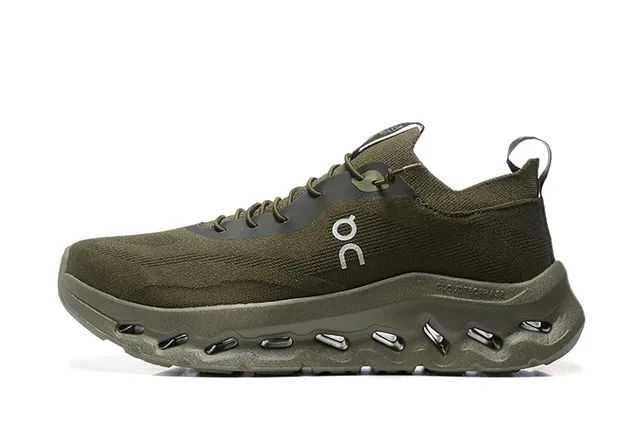 On Cloudmonster Vert Olive Chaussures de running 5