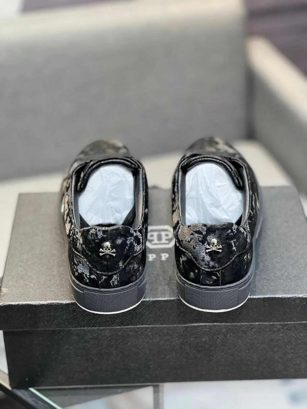 Philipp Plein Baskets Lifestyle Noir à Imprimé Floral à Encolure Basse 8