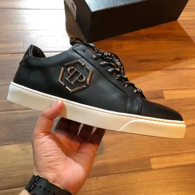 Philipp Plein Noir Blanc Cuir Supérieur Plaque Logo Hexagonal Style de Vie Sneakers 4