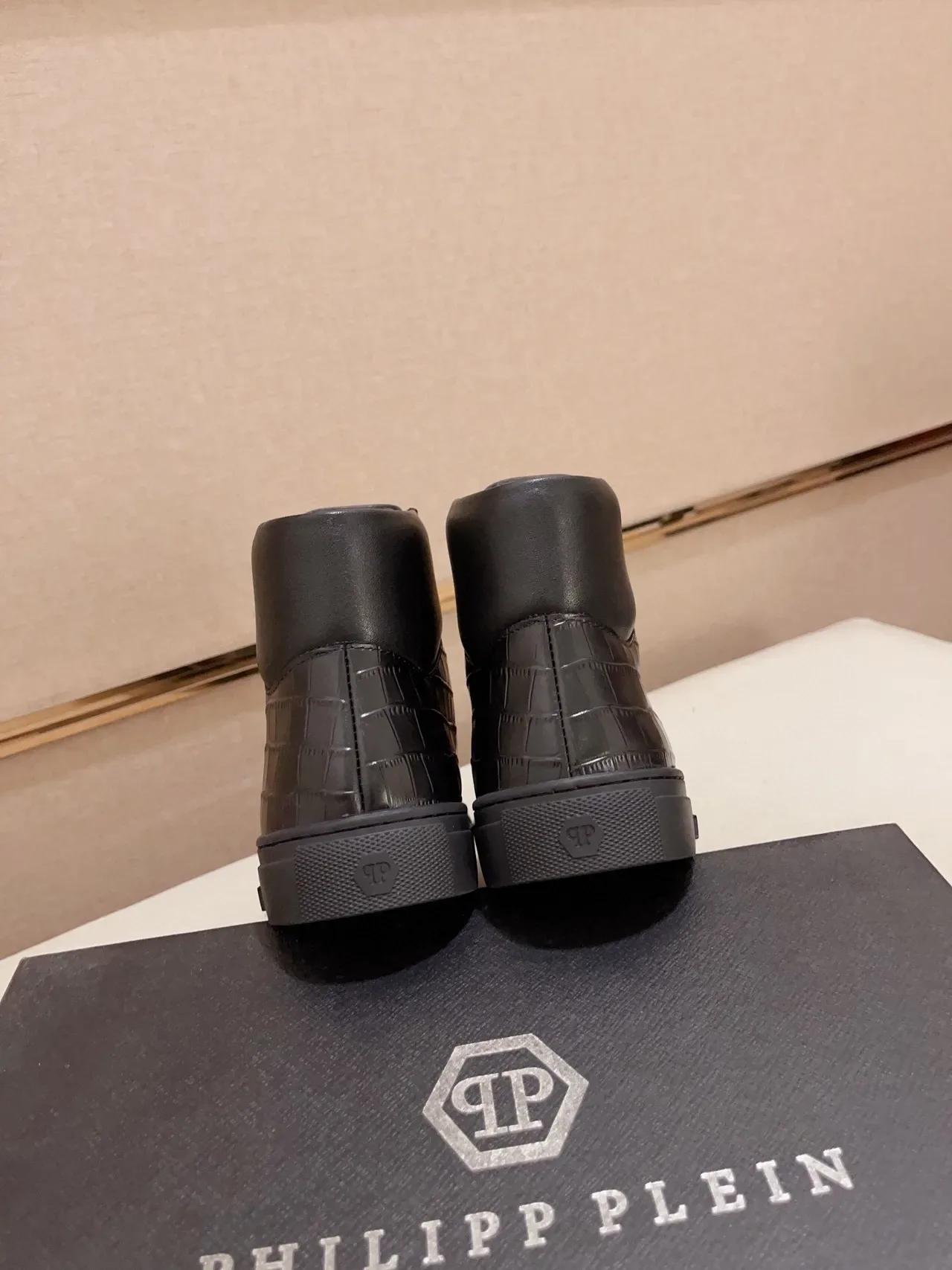 Philipp Plein Gianna Lord Black Silver High-Top Crocodile-Embossed Leather Lifestyle Sneakers 9