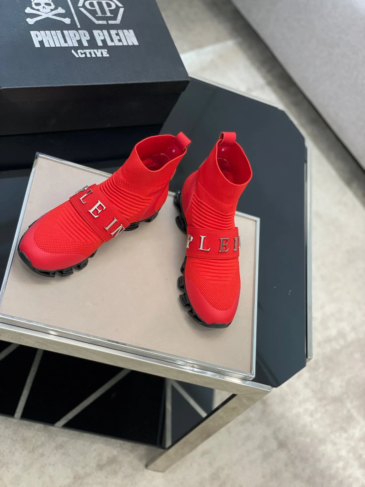 Philipp Plein I.O. No°005 Chaussures style de vie rouge à enfiler comme des chaussettes 7
