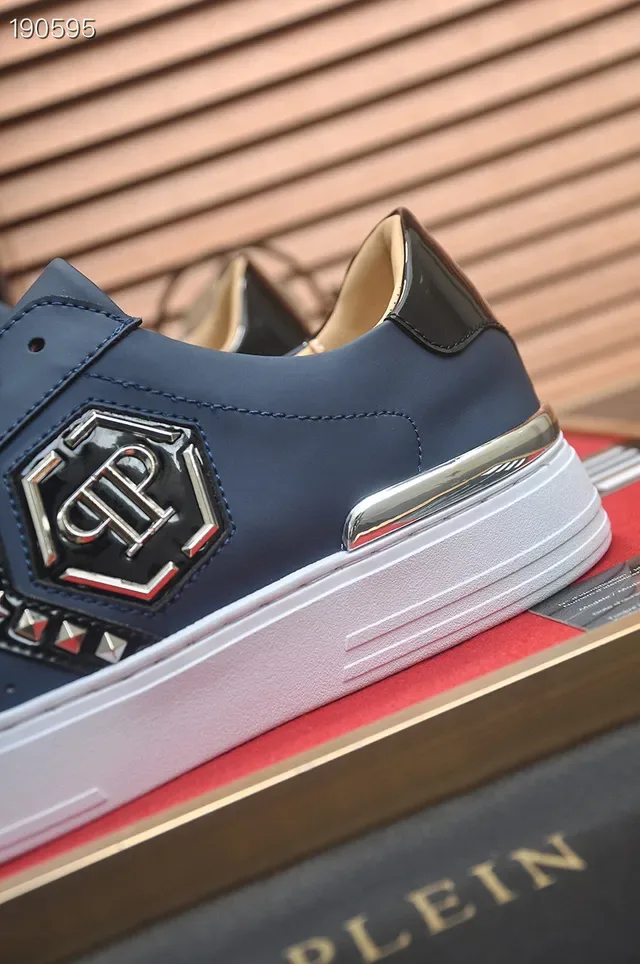 Philipp Plein Tênis Lifestyle de Couro Branco e Marinho com Tachas Hexagonais e Logo 3