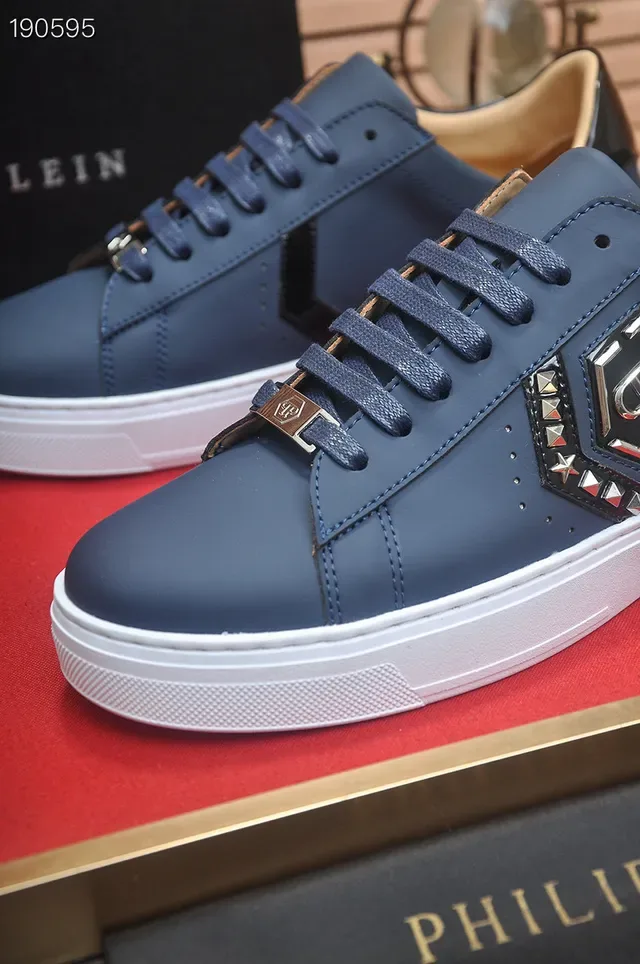 Philipp Plein Tênis Lifestyle de Couro Branco e Marinho com Tachas Hexagonais e Logo 4