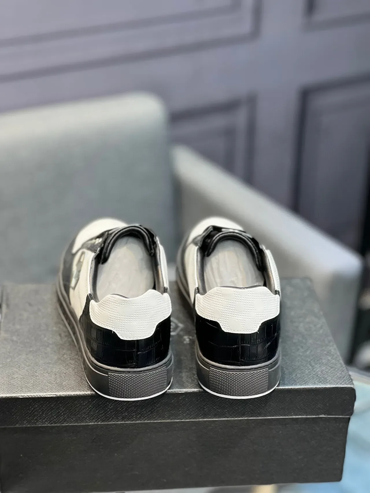 Philipp Plein Sport Black White Patent Croc-Embossed Overlays Textured Panels Lifestyle Sneakers 7
