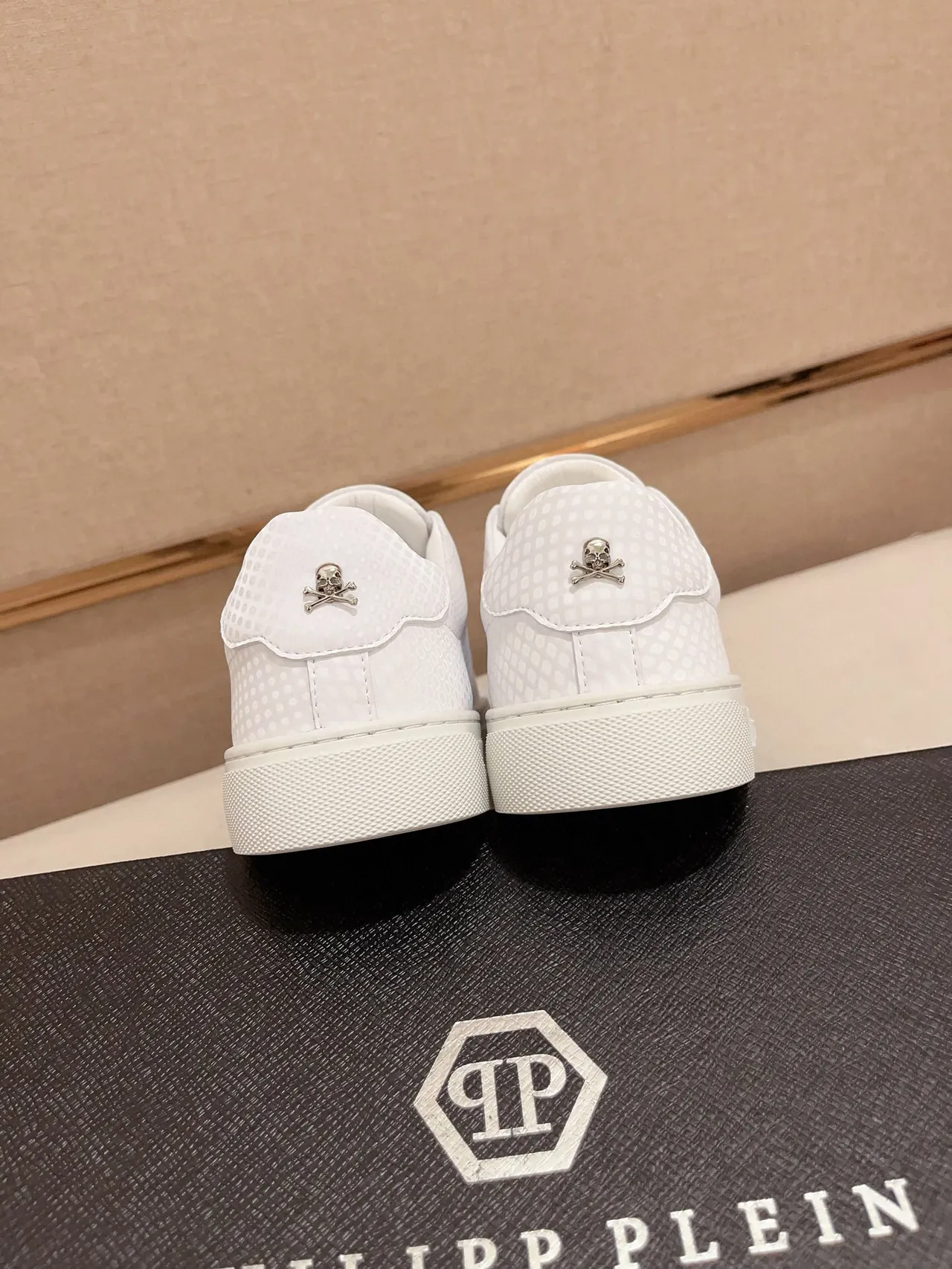 Philipp Plein Chaussures Lifestyle Blanc Vert Empeigne En Cuir Texturé Lacets Tressés Marqués 8