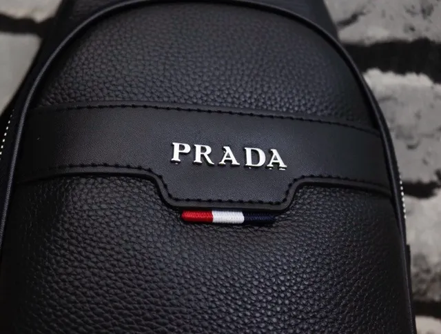 Prada Black Pebbled Leather Structured Silhouette Messenger Bag 5