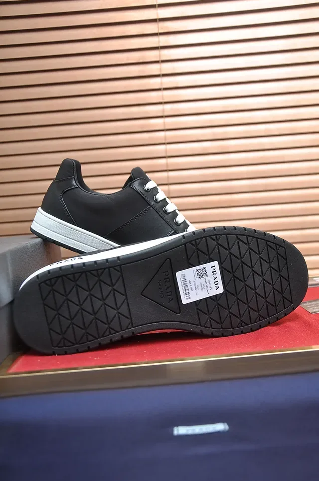 Prada Black White Low-Top Leather Upper Lifestyle Sneakers 3