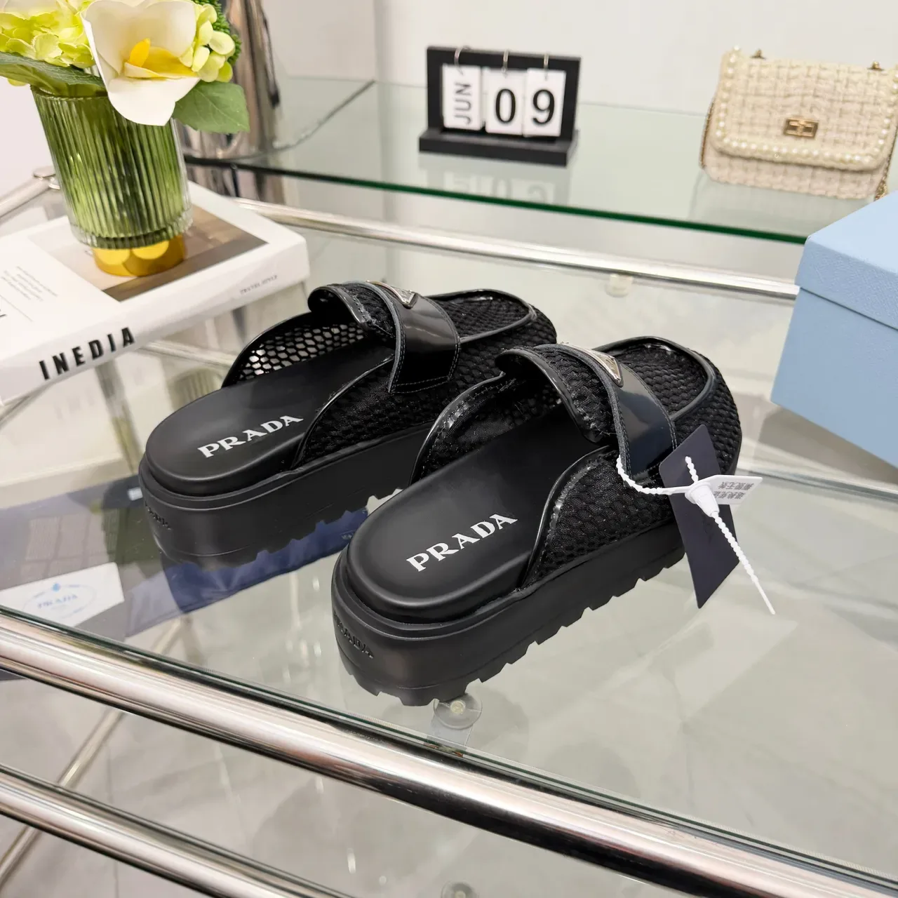 Prada Black Woven-Texture Upper Glossy Patent Strap Casual Shoes 4