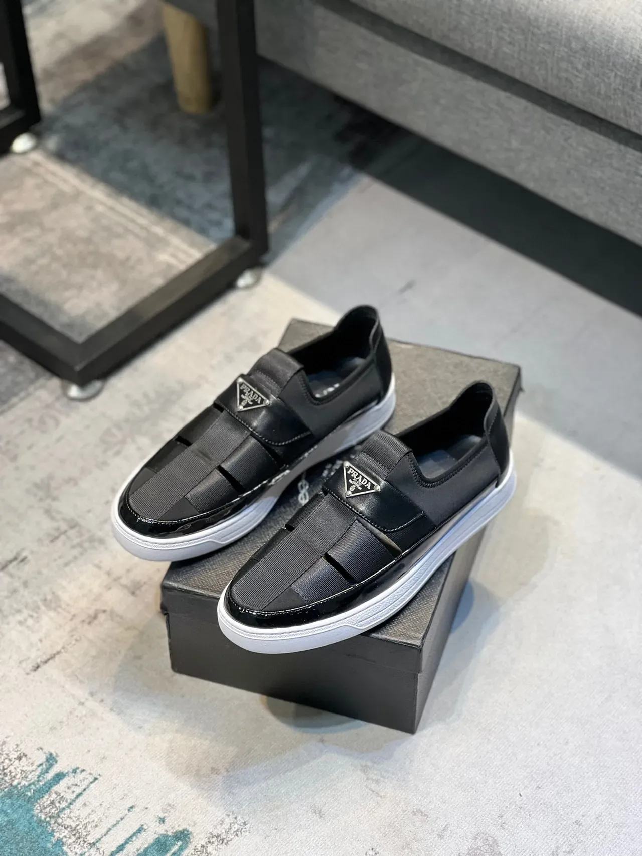 Prada Cloudbust Noir Blanc Mocassin à Enfiler avec Bride Élastique 7