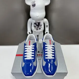 Prada Cloudbust حذاء أسلوب حياة شبك أزرق لامع وفضي