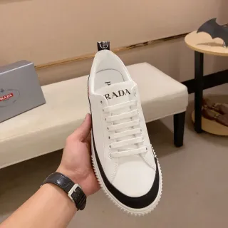 Prada Cloudbust أحذية رياضية أسلوب حياة أبيض وأسود