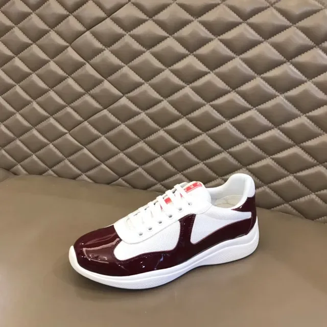 Prada Linea Rossa Tênis lifestyle em malha patentada borgonha e branco 9