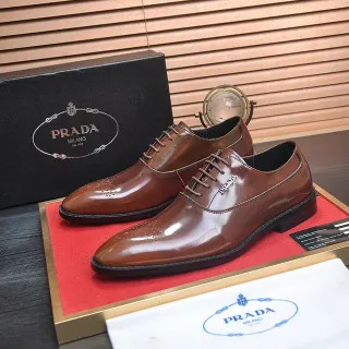 Prada Sapatos Oxford Marrom Polido Brogue Cap-Toe