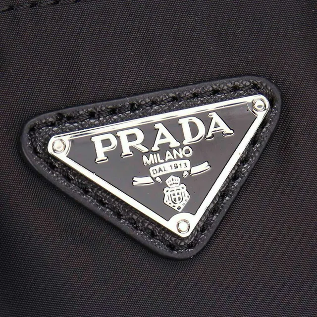 Prada Re-Edition 2005 Black Nylon Tote Bag 7