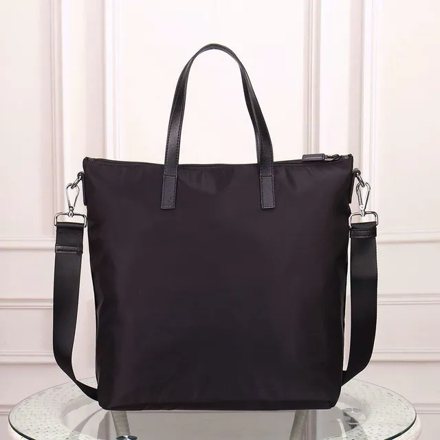 Prada Re-Edition 2005 Black Nylon Tote Bag 8