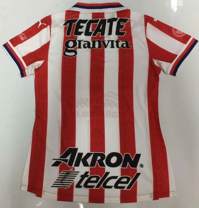 Puma चिवास डे ग्वादलाजारा Local Vermelha Branca Listrada Verticalmente Gola em V Camiseta 3