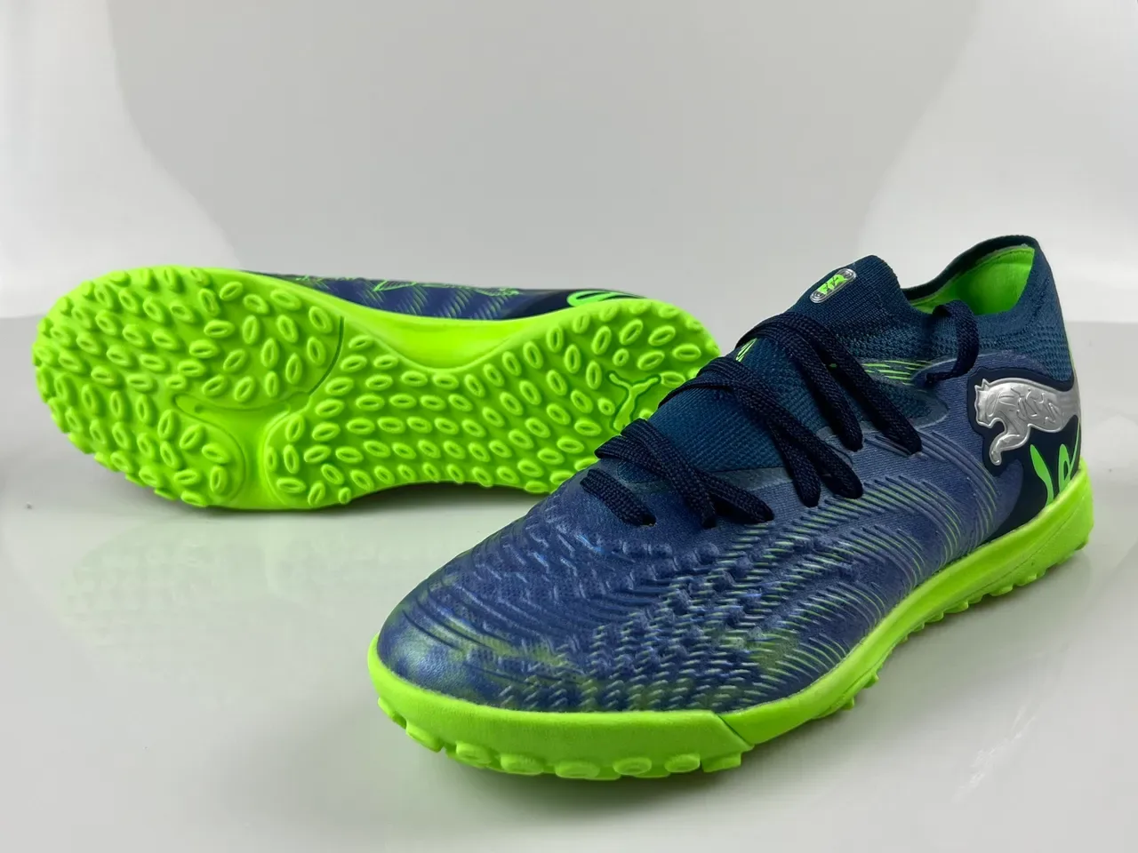 Puma Future Z Navy Green Knit Upper Asymmetrical Lacing Turf Soccer Shoes 8