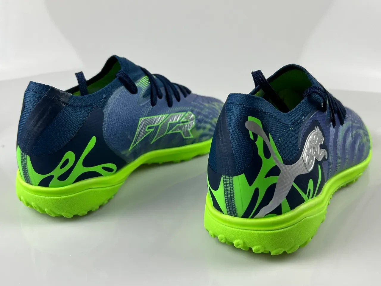 Puma Future Z Navy Green Knit Upper Asymmetrical Lacing Turf Soccer Shoes 10