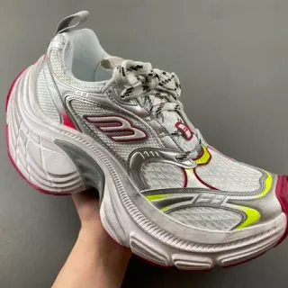 Puma RS-X सफेद लाल सोल मेश और सिंथेटिक ओवरले चंकी स्नीकर्स