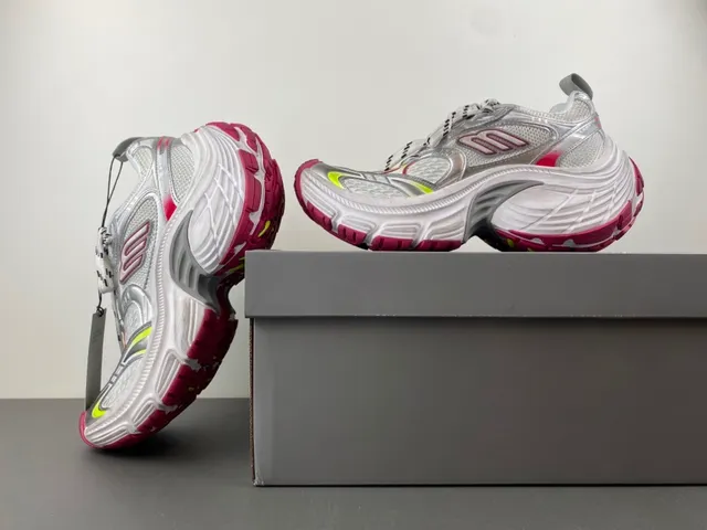 Puma RS-X Blanc Rouge Semelle Maille et Recouvrement Synthétique Chaussures Chunky 14