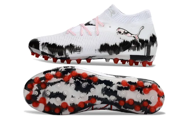 Puma Chaussures de football blanc noir col maille haut graphique de coup de pinceau terrain ferme 6