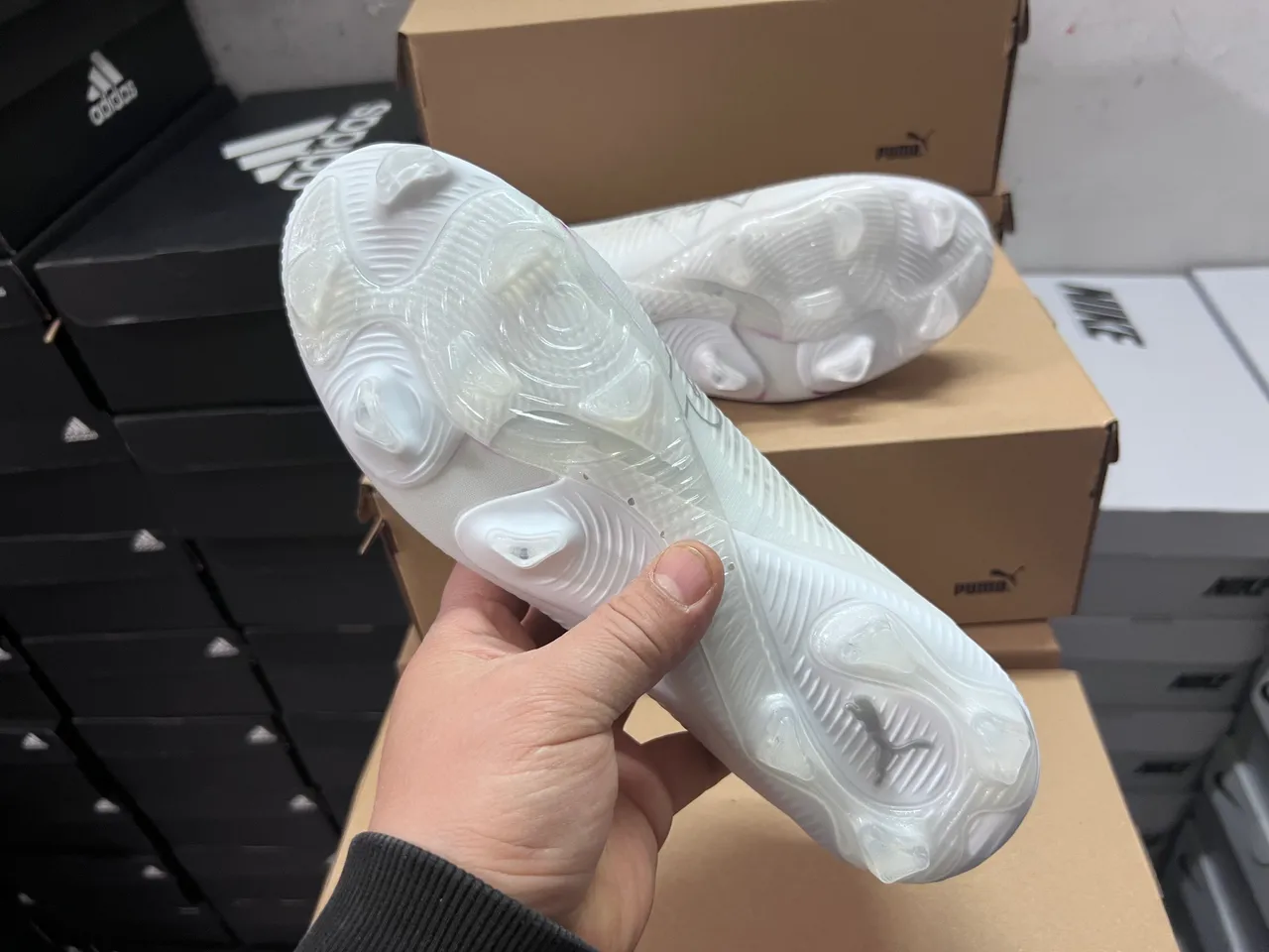 Puma Blanc Argenté Col de Chaussette Tricoté Côtelé Haut Synthétique Sol Firme Chaussures de Football 6