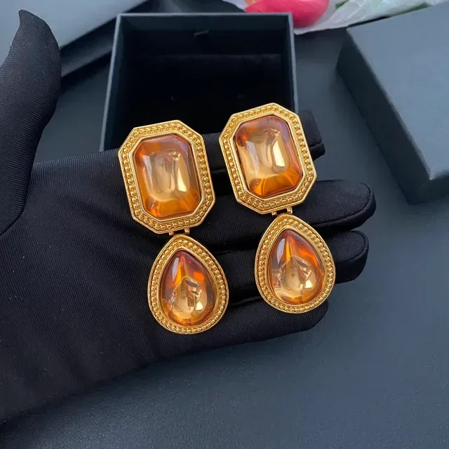 Saint Laurent Boucles d'oreilles Résine Ambre Dual-Stone Drop 6