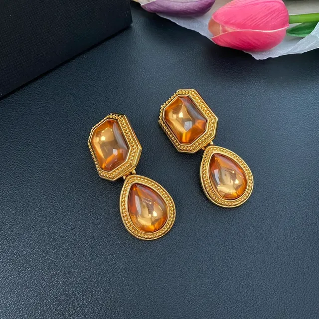 Saint Laurent Boucles d'oreilles Résine Ambre Dual-Stone Drop 8