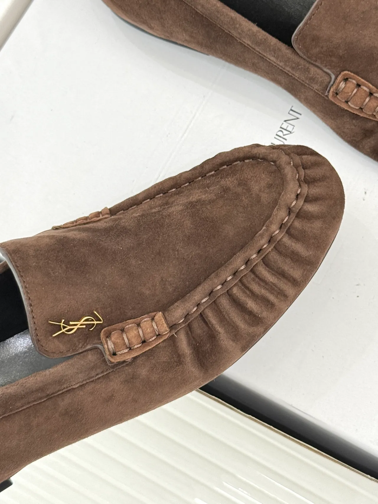 Saint Laurent Marron Noir Daim Bout Mocassin Loafer 4