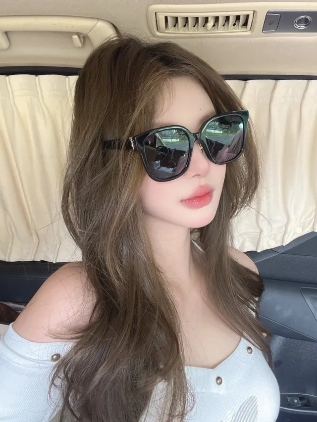 Saint Laurent Oversized Square Matte Black Sunglasses 4