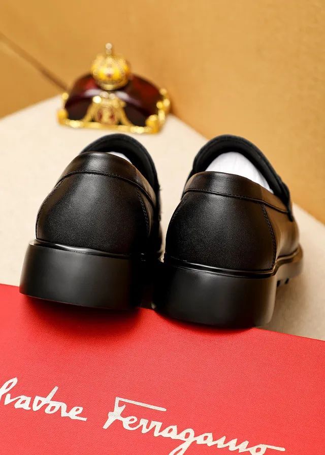 Salvatore Ferragamo Gancini Croc-Embossed Black Mocassins 7