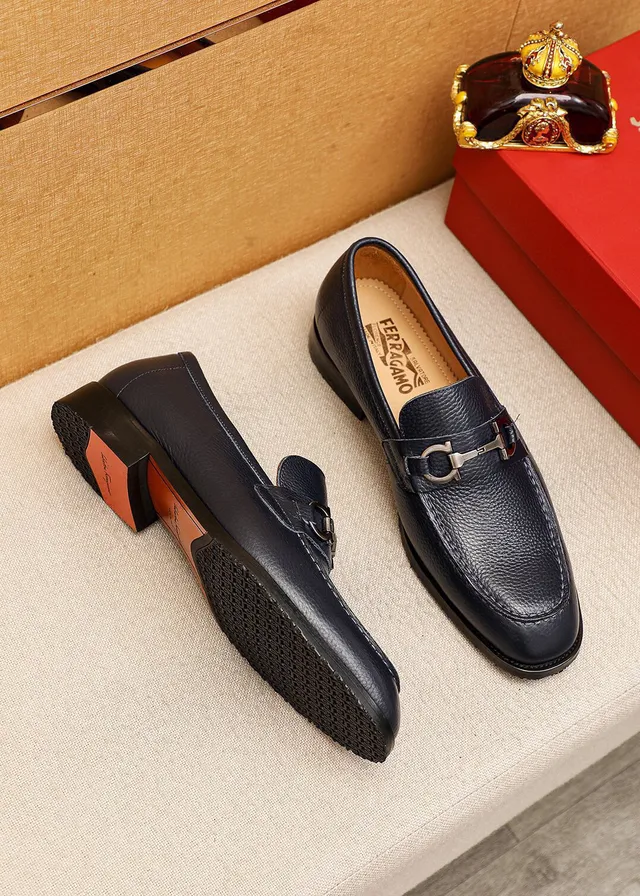 Salvatore Ferragamo Gancini Loafer Black Pebbled Leather Horsebit Loafer 3