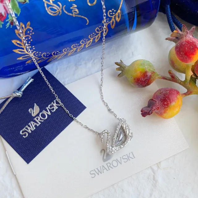 Swarovski Cisne de Cristal Collier Pendentif Pavé 3