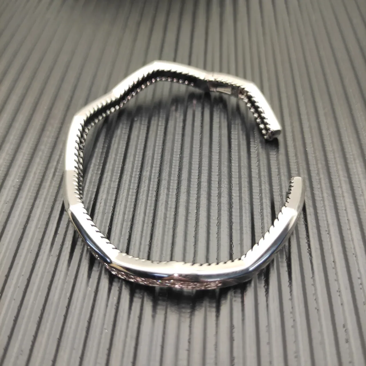 Tiffany & Co. HardWear Pavé Diamond Rope-Edge Open Cuff Bracelet 2