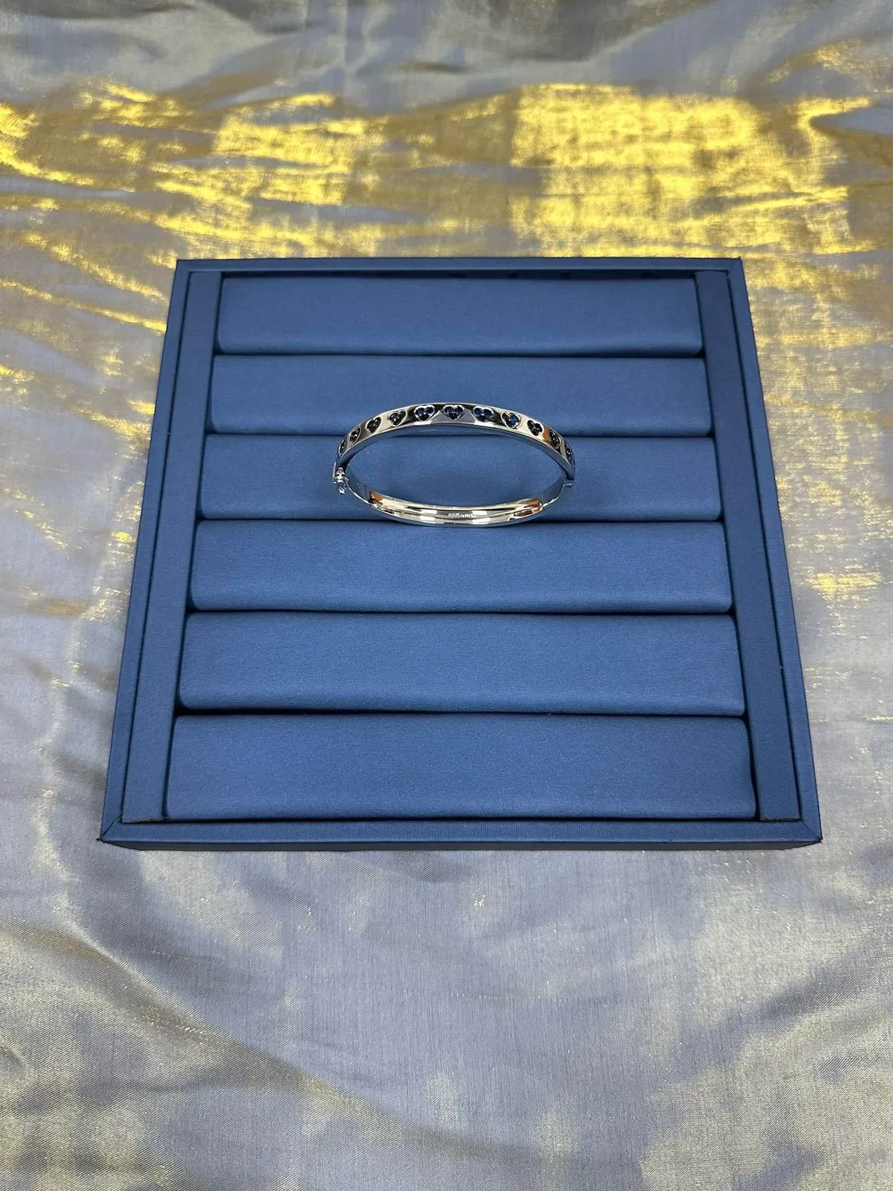 Tiffany & Co. Return to Tiffany Heart Motif Blue Gem Bangle Bracelet 1
